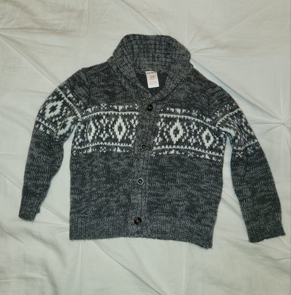 Carters Sweater - Boys 24 months - Worn washed twice - Picture 1 of 2